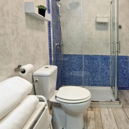 Будинок відпочинку Lovely Blue With Ocean View And Pool, Paraiso 918 Адехе