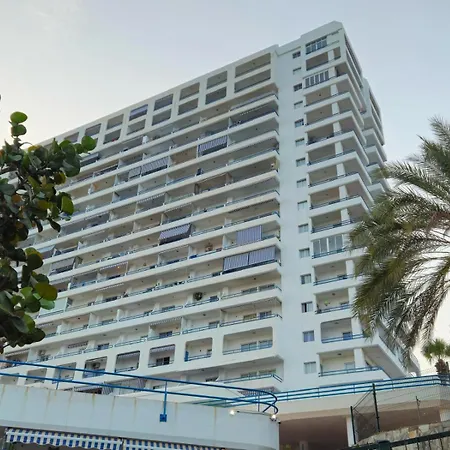 Будинок відпочинку Lovely Blue With Ocean View And Pool, Paraiso 918 Адехе